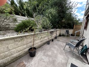 Photo 27- click for photo gallery